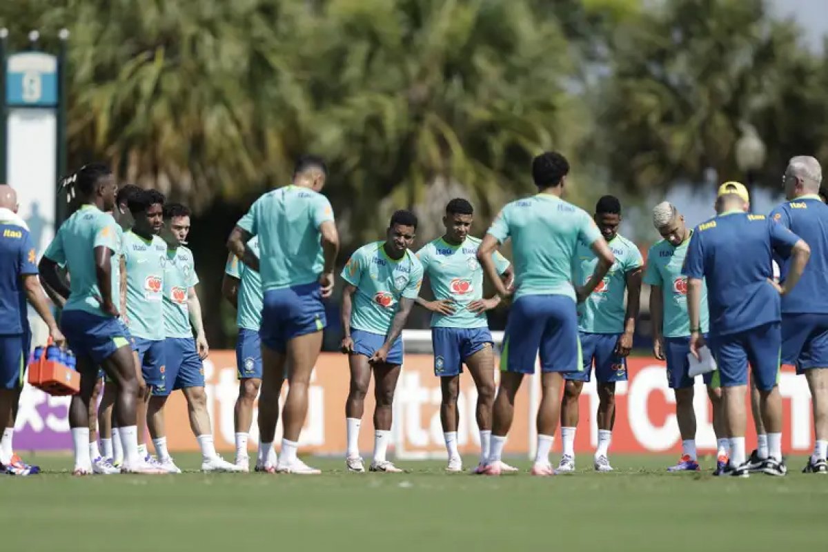 Seleção brasileira encara México em amistoso neste sábado nos EUA