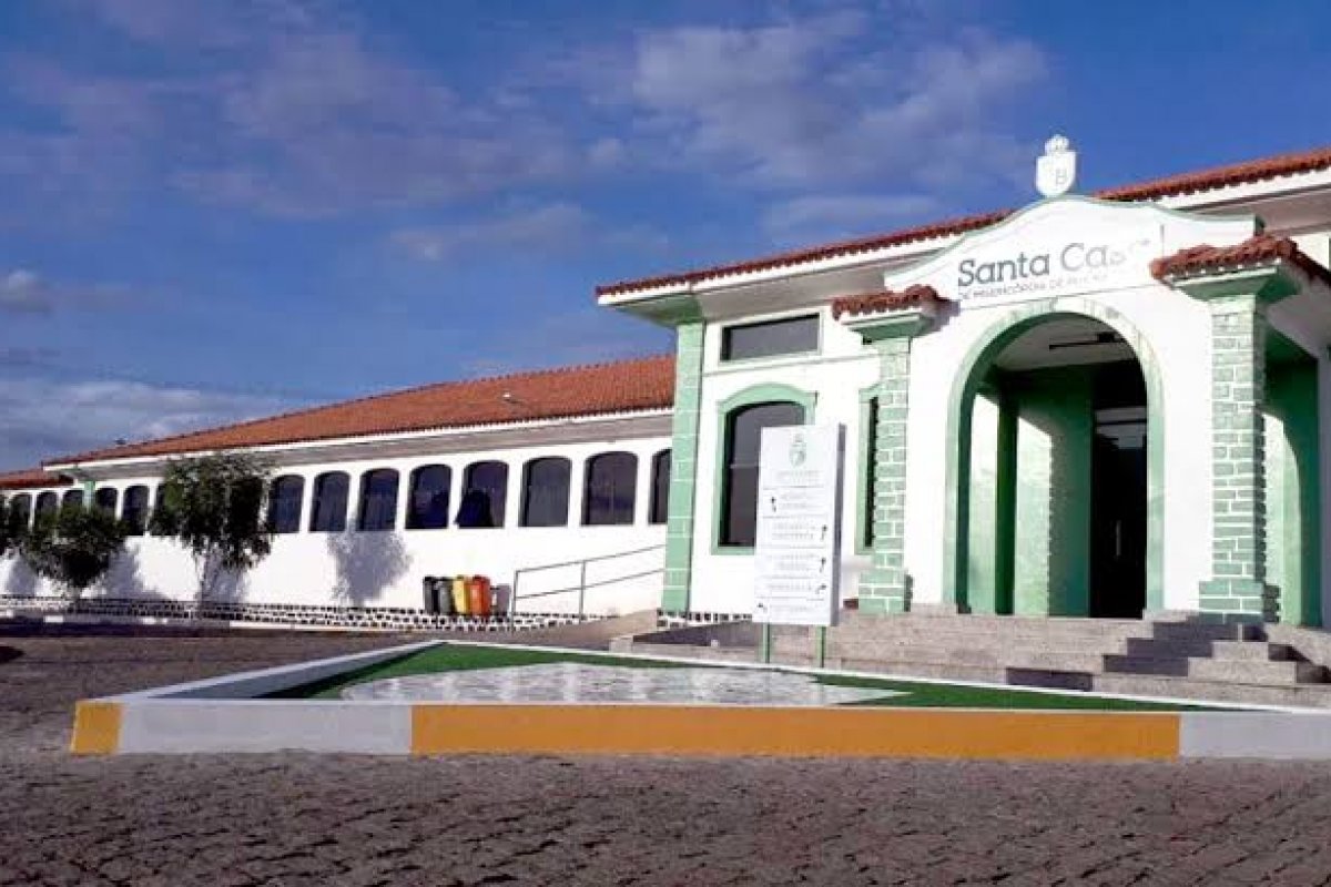 Santa Casa de Ruy Barbosa abre 100 vagas em onze funções!