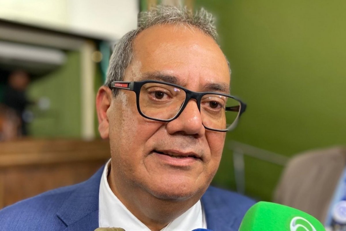 Vídeo: Carlos Muniz afasta rumores de que aliados apoiarão Geraldo Jr.: ‘Não existe essa hipótese’