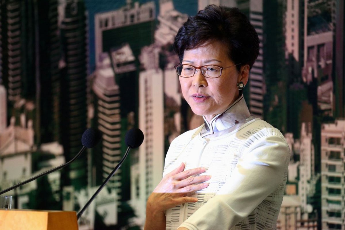 Hong Kong recua sobre lei que permite extradições para China