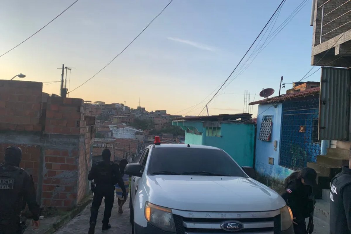 Número de suspeitos presos em operação policial na RMS sobe para oito