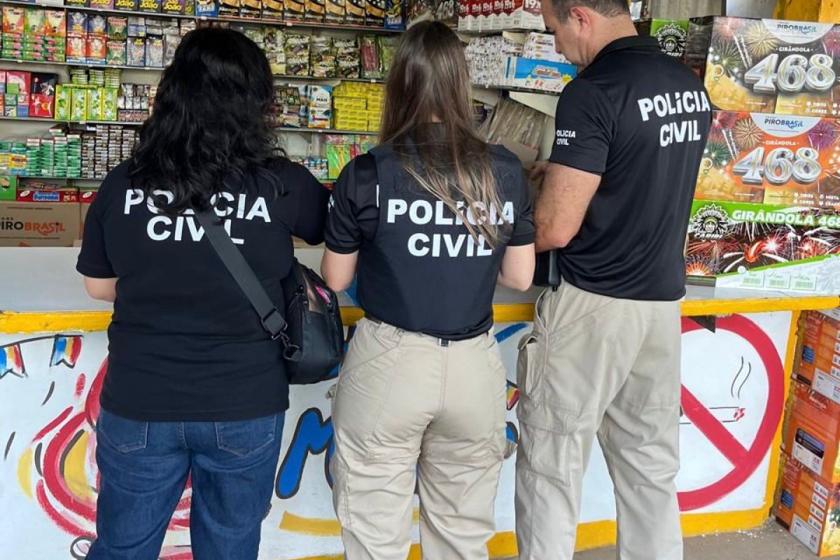 Polícia Civil desarticula fábricas clandestinas de fogos de artifício em SAJ