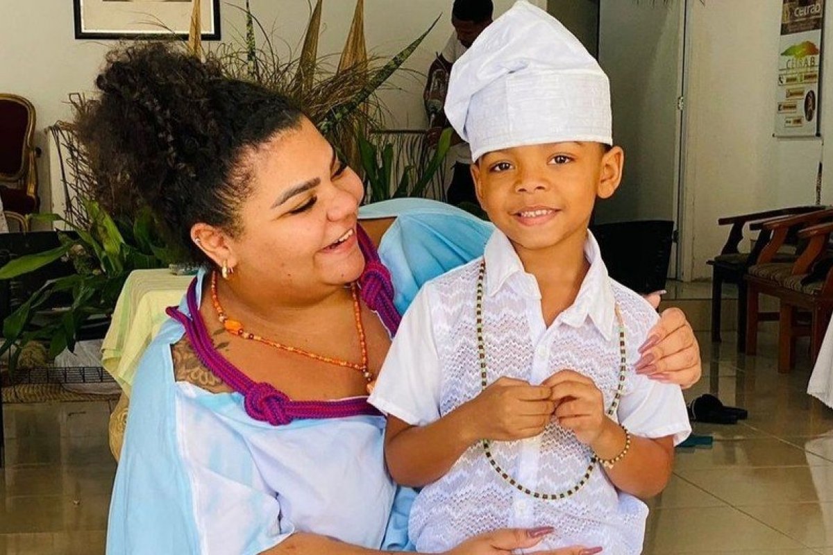 Aos 5 anos, neto do sambista Arlindo Cruz inicia no Ifá!