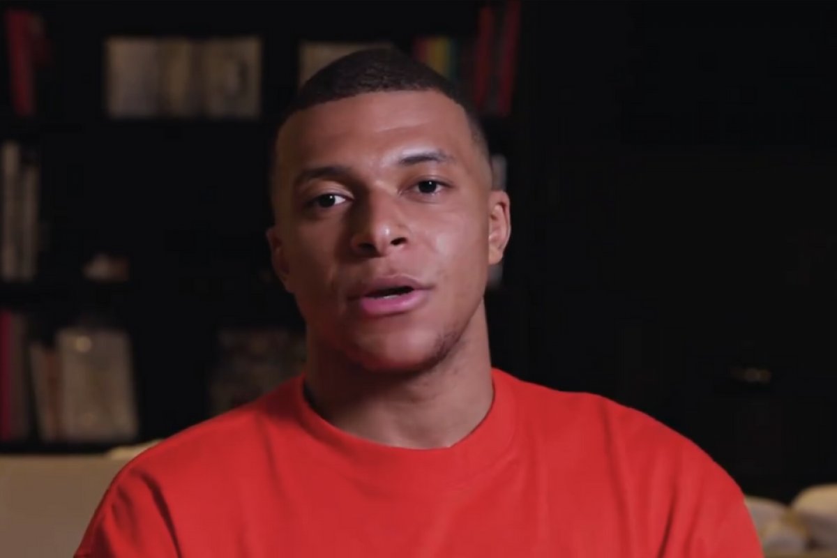 Ministra dos Jogos de Paris endossa fala política de Mbappé