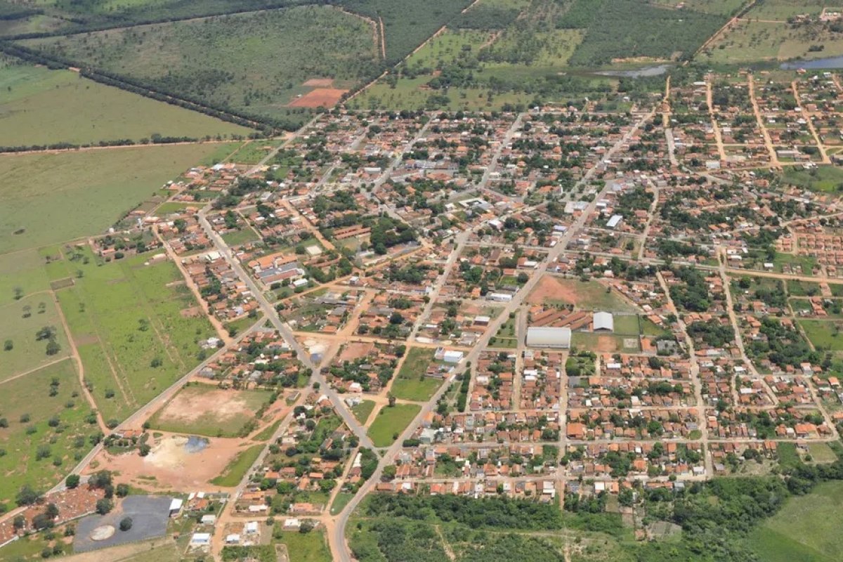 Vice-diretor de escola na Bahia é afastado por suspeita de pedir fotos íntimas de alunos em troca de dinheiro