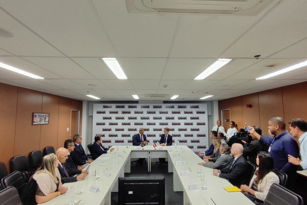 Jerônimo Rodrigues detalha investimentos em aeroportos do interior da Bahia