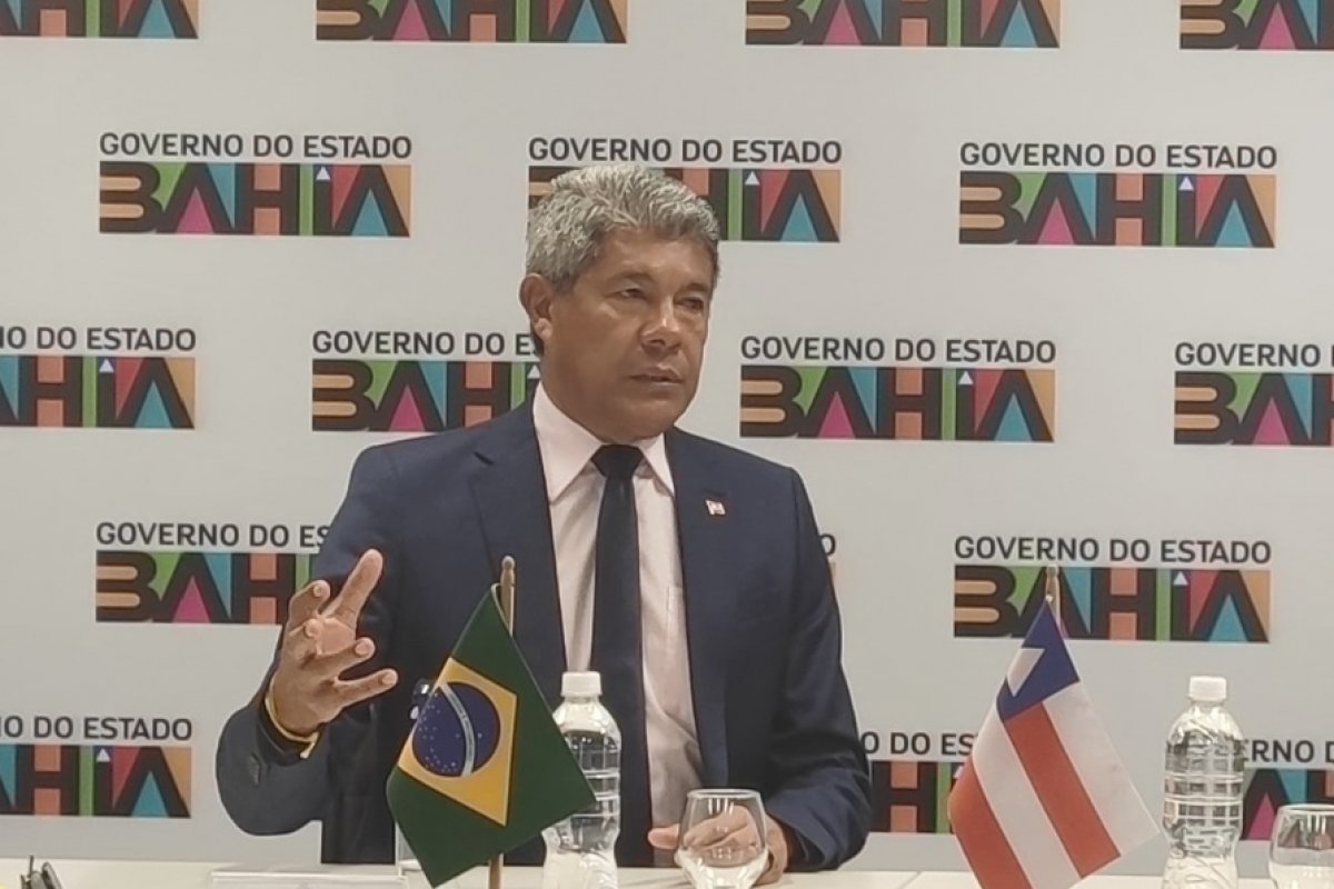 Jerônimo Rodrigues afirma que já levou casos da ViaBahia e Coelba a Brasília