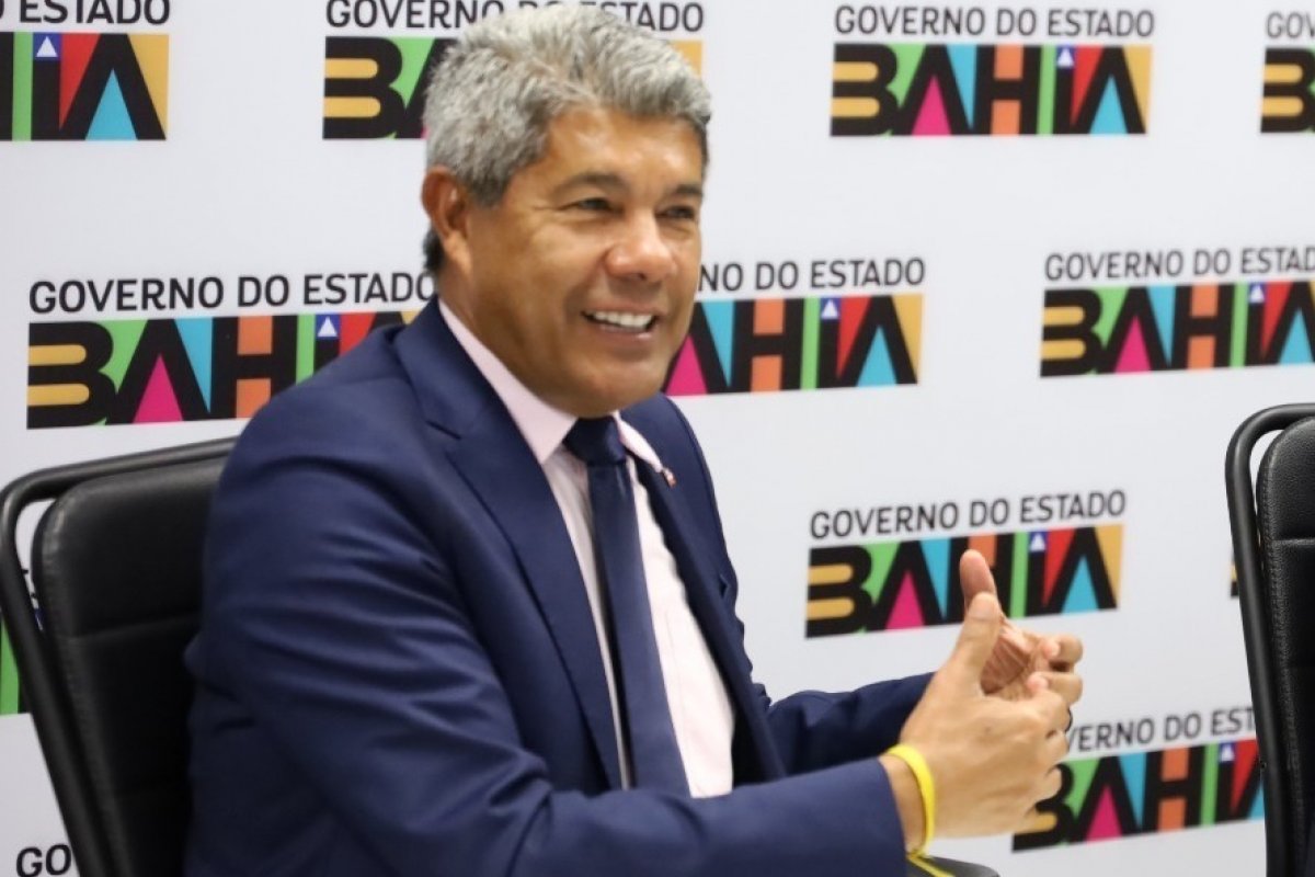 Jerônimo Rodrigues envia à ALBA projeto que propõe subsídio a empresas aéreas