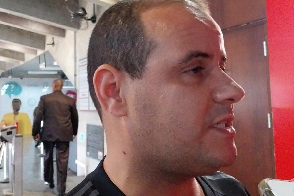 Vídeo: "Ato indelicado", diz Randerson Leal sobre fala de Átila do Congo na CMS