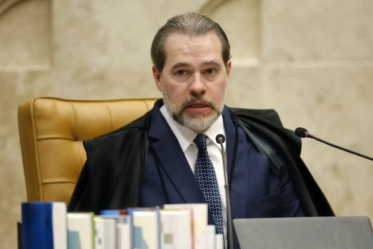 Toffoli vota para manter porte de maconha com punição socioeducativa; julgamento será retomado na semana que vem