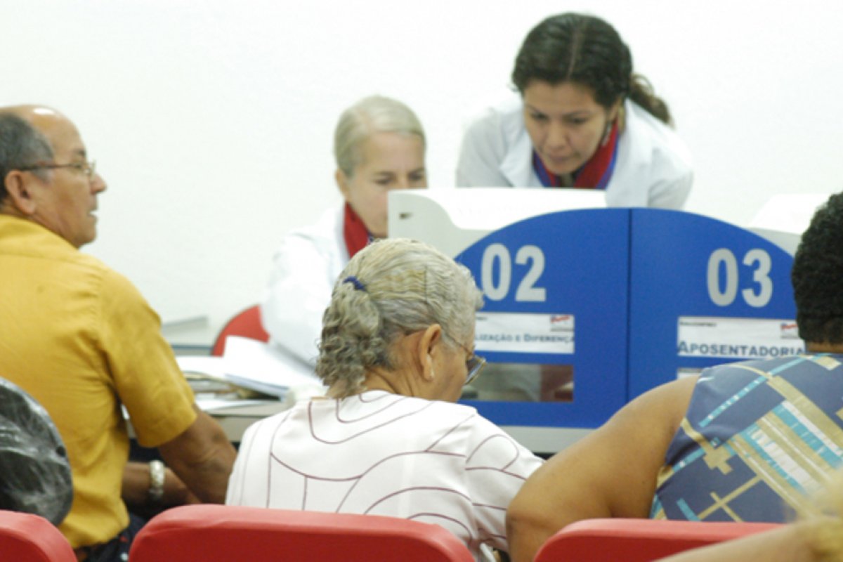 Aposentados estaduais nascidos em janeiro têm até dia 31 realizar a prova de vida
