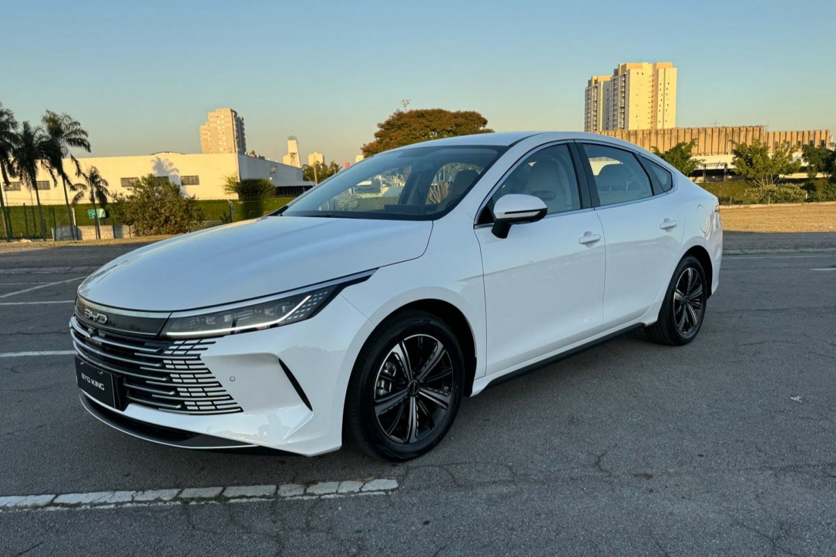 BYD King: teste rápido em SP com o novo sedã médio que custa a partir de R$ 169,8 mil