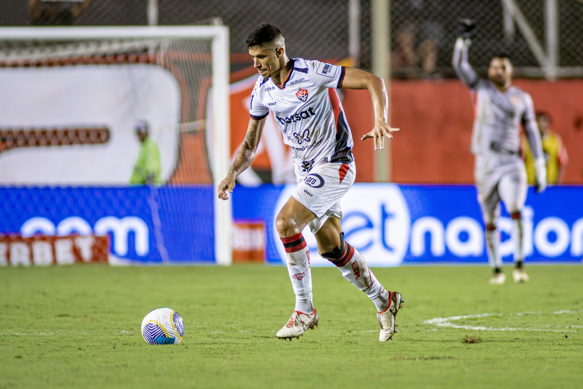 Vitória encara Bragantino na 11ª rodada do Campeonato