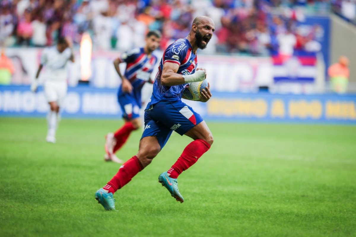 Vídeo: Bahia vira e goleia Cruzeiro na Fonte Nova e sobe para vice-liderança; confira alguns dos gols
