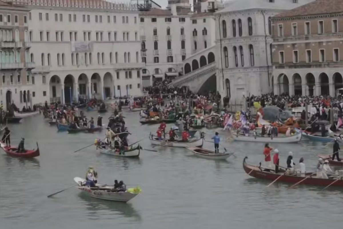 Cidades europeias adotam regras para combater o turismo em massa