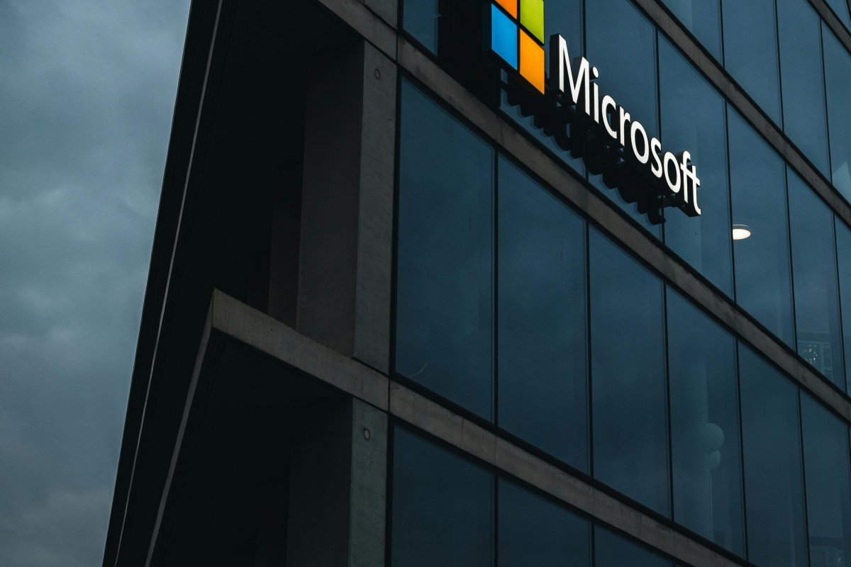 União Europeia acusa Microsoft de burlar lei da concorrência com aplicativo Teams