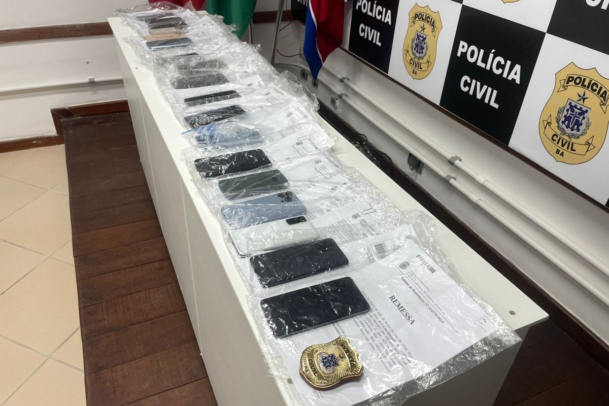 Polícia civil irá devolver 20 celulares roubados em festas populares de Salvador