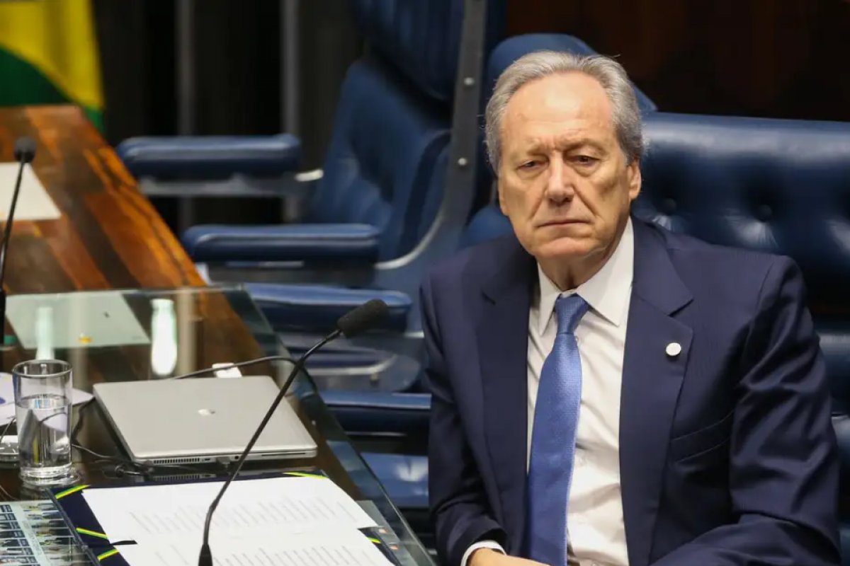 Proposta de Lewandowski quer criar 'SUS da segurança' e ampliar atuação da PF contra PCC