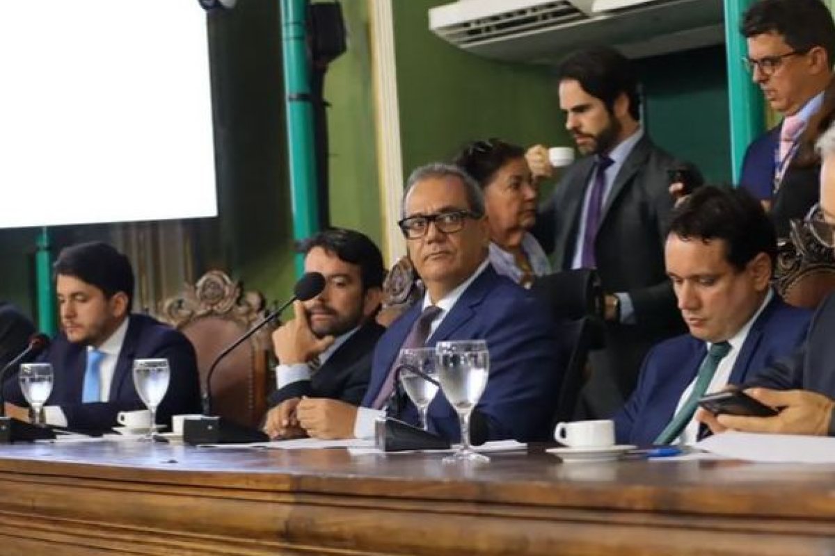 CMS suspende recesso e aprova PL de Bruno Reis que beneficia servidores municipais