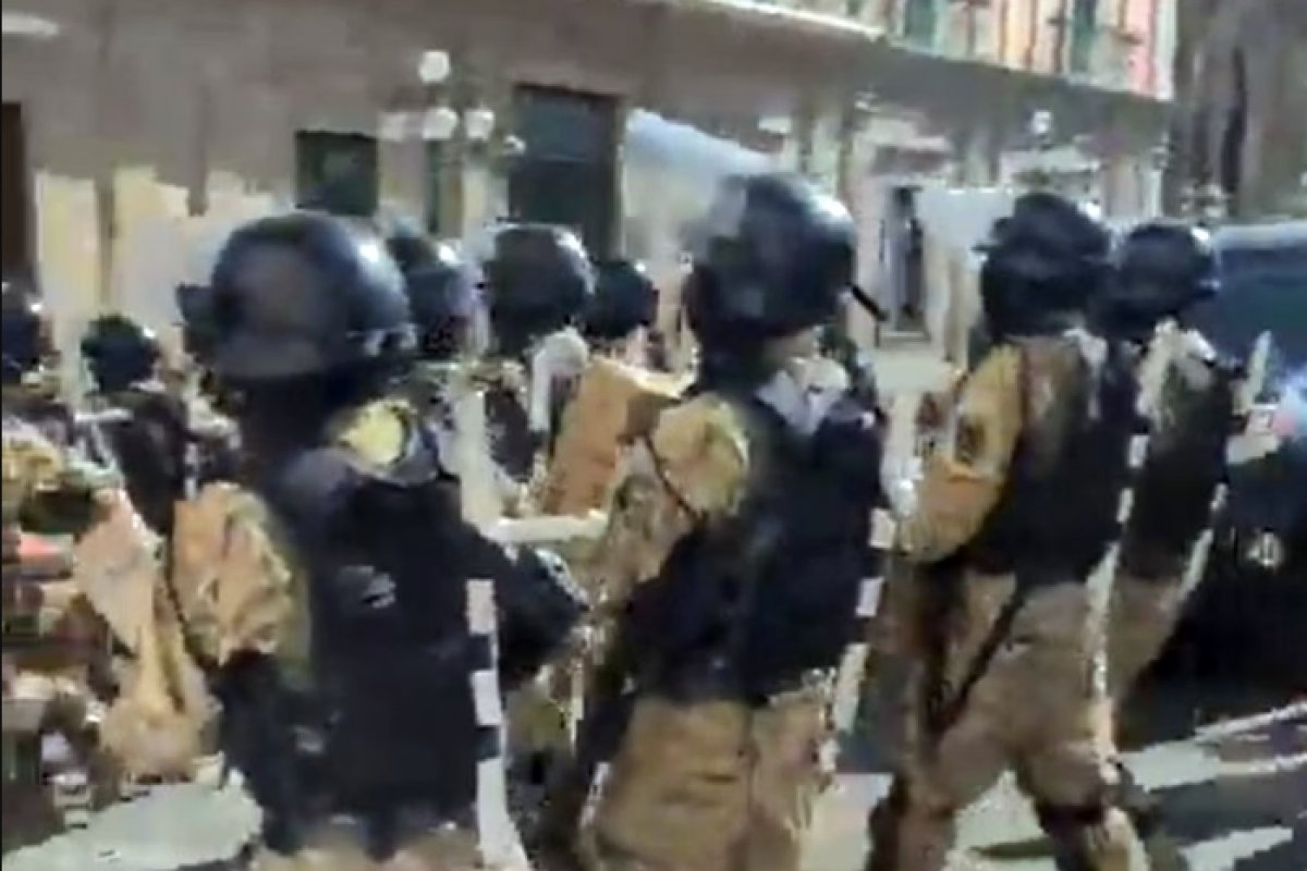 "País não pode mais seguir assim”, diz general ao anunciar golpe de Estado na Bolívia