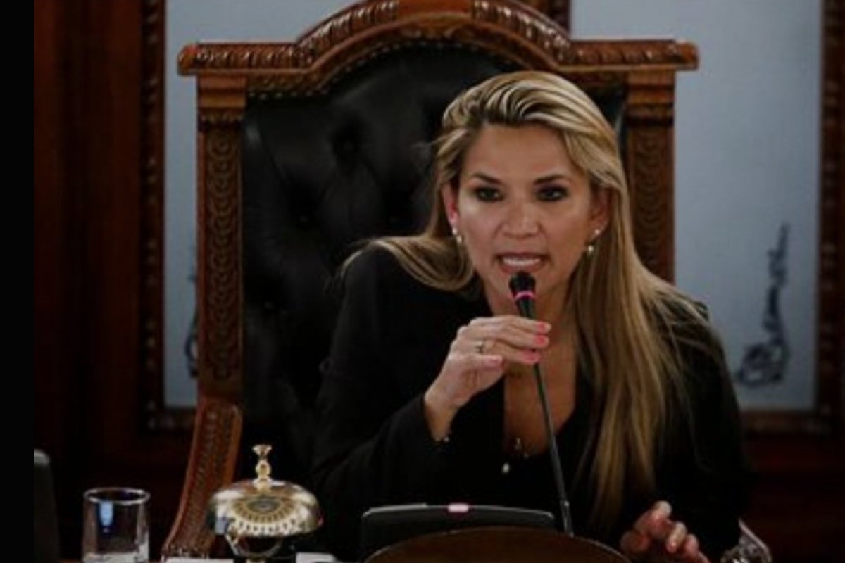 Ex-presidente da Bolívia condena golpe de estado anunciado por general