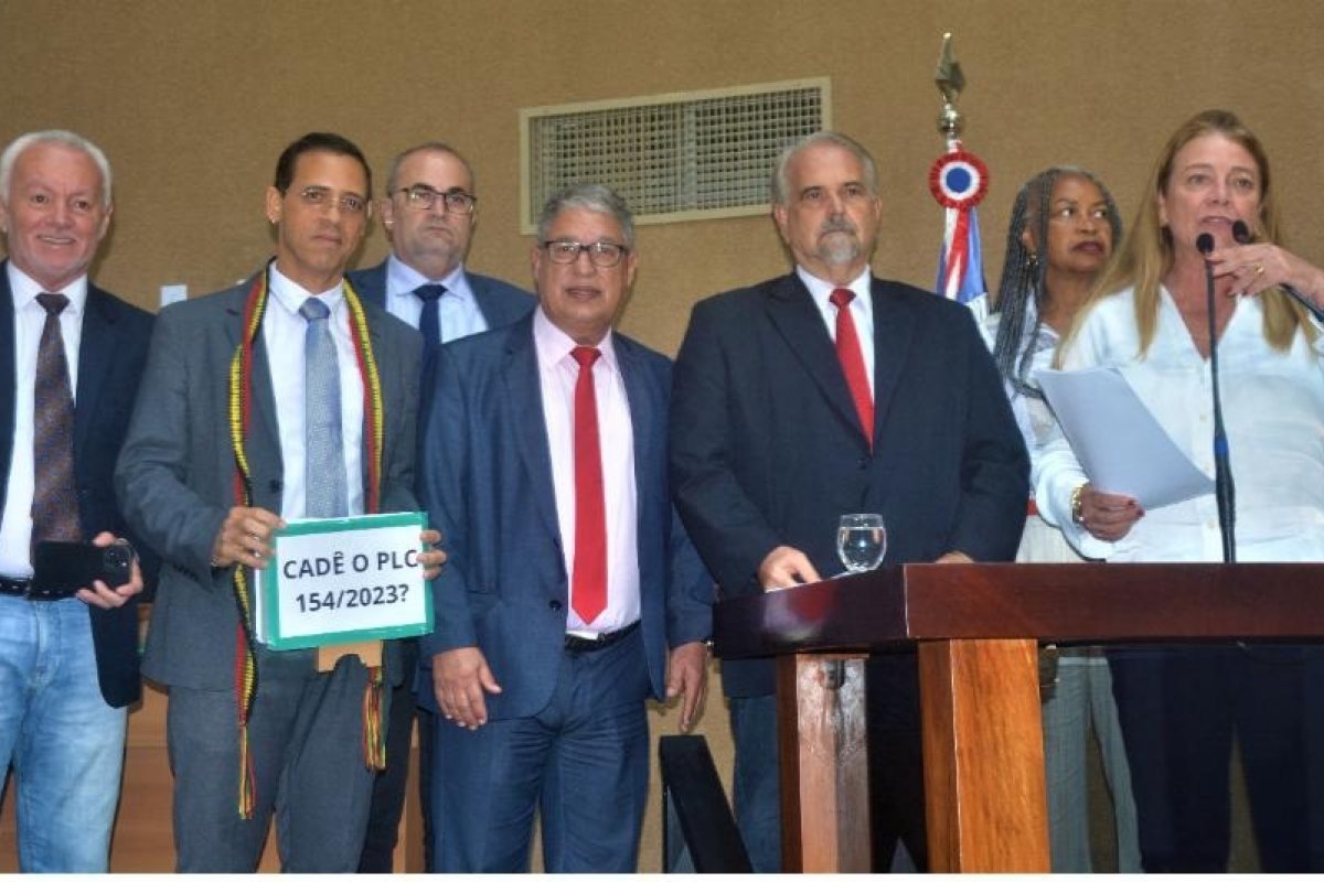 Projeto dos defensores públicos é aprovado por unanimidade na ALBA