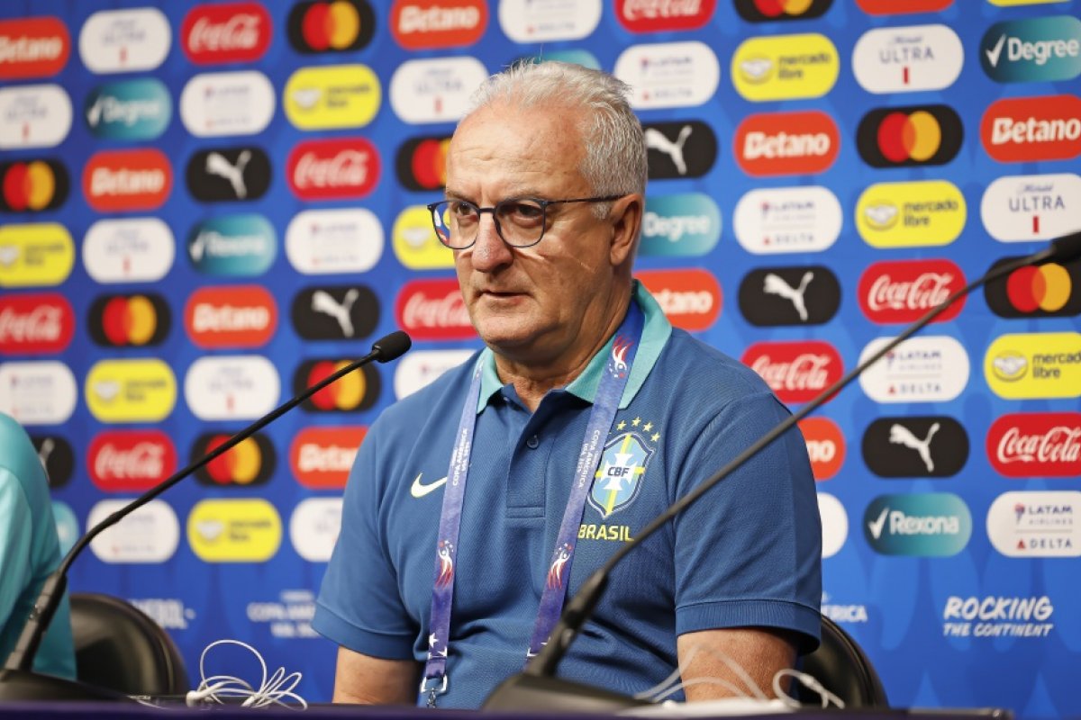 “Não vi ninguém jogando mais do que a gente” afirma Dorival sobre Seleção na Copa América