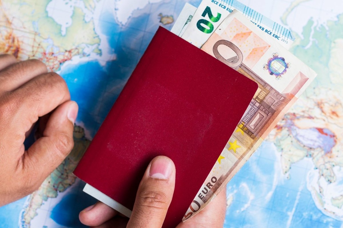 Especialista apresenta dicas para seu dinheiro render na conversão da taxa de câmbio!