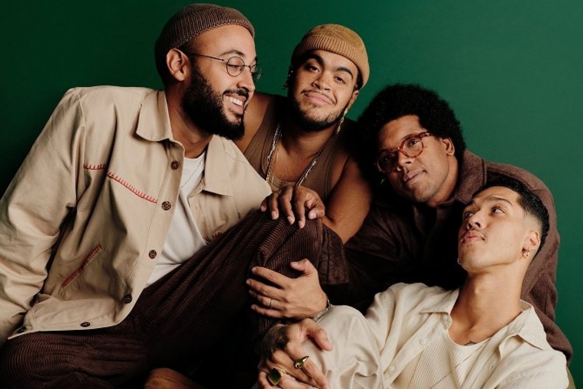 Os Gilsons e Murilo Chester lançam “Me liga”!