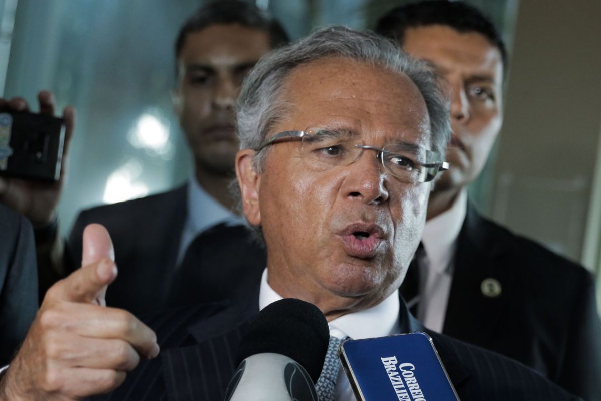 Paulo Guedes conclui participação em Davos nesta quinta-feira