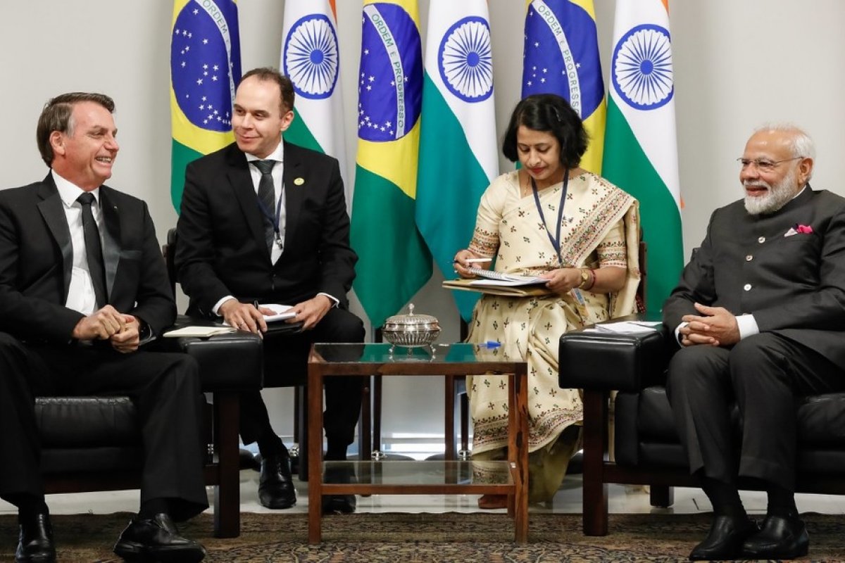 Bolsonaro embarca nesta quinta para visita oficial à Índia
