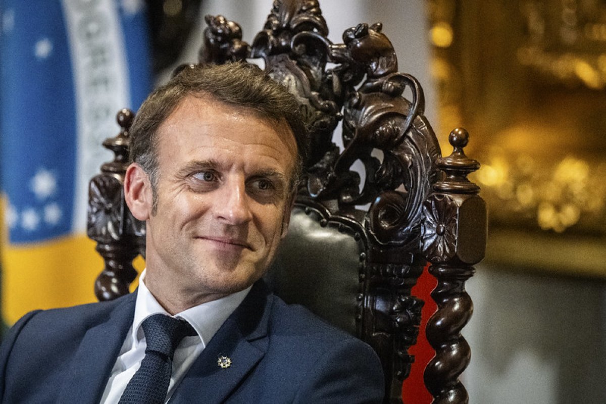 Franceses vão às urnas neste domingo (30) para o 1º turno das eleições legislativas