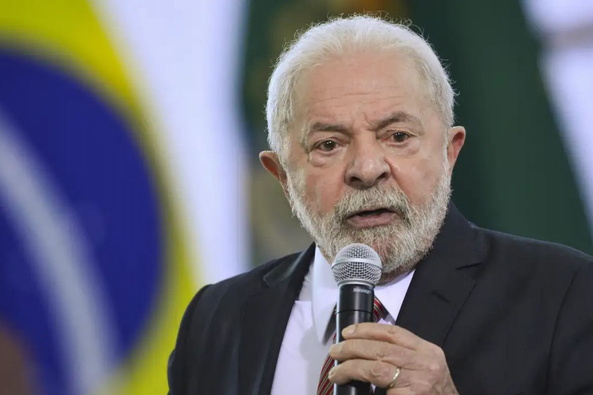 "Eu não sou eu, eu sou vocês", diz Lula em evento na Bahia