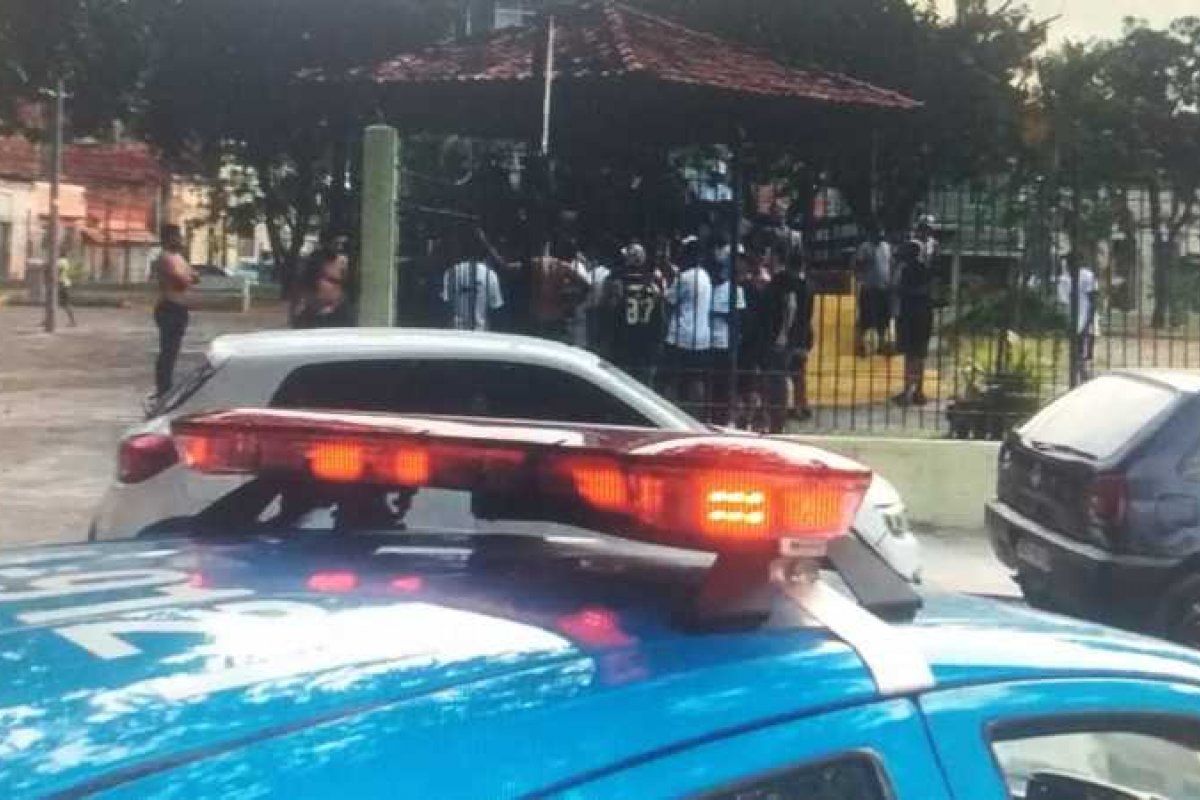 Briga de torcida termina com um jovem baleado