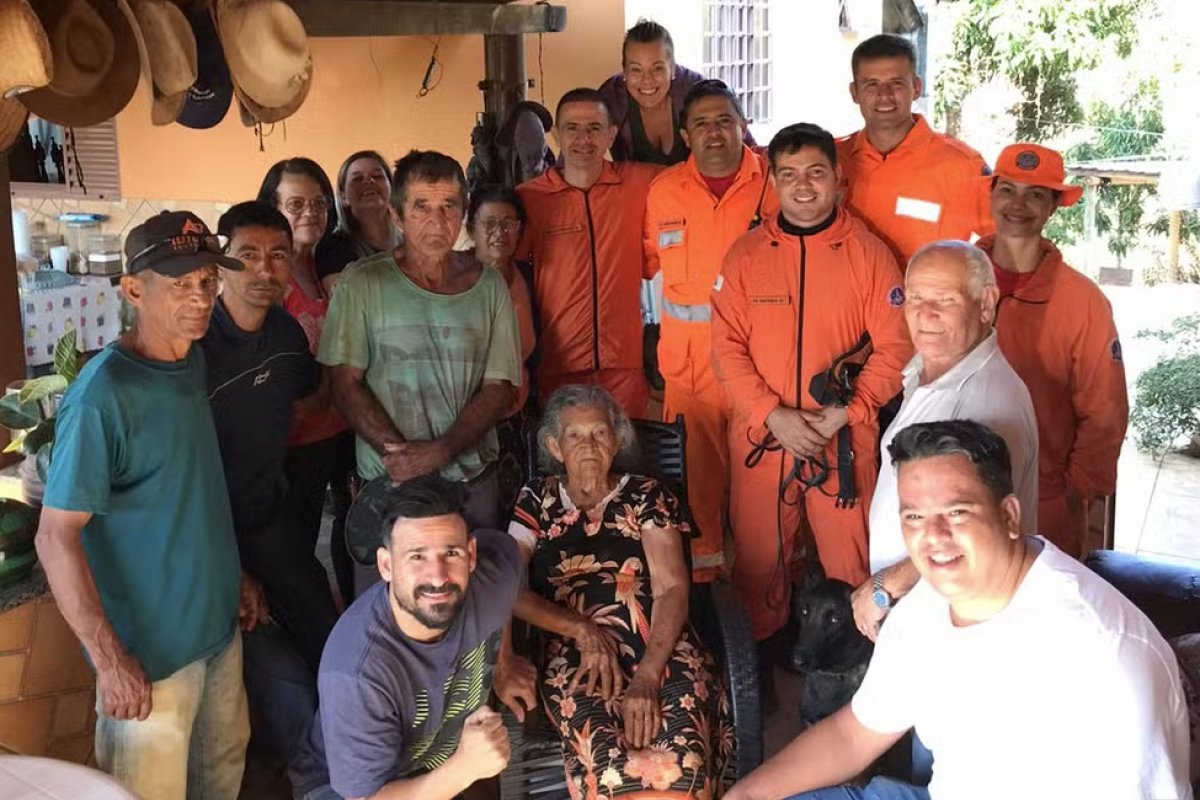 Idosa de 92 anos que se perdeu em área rural ficou sem comer e beber por 40 horas