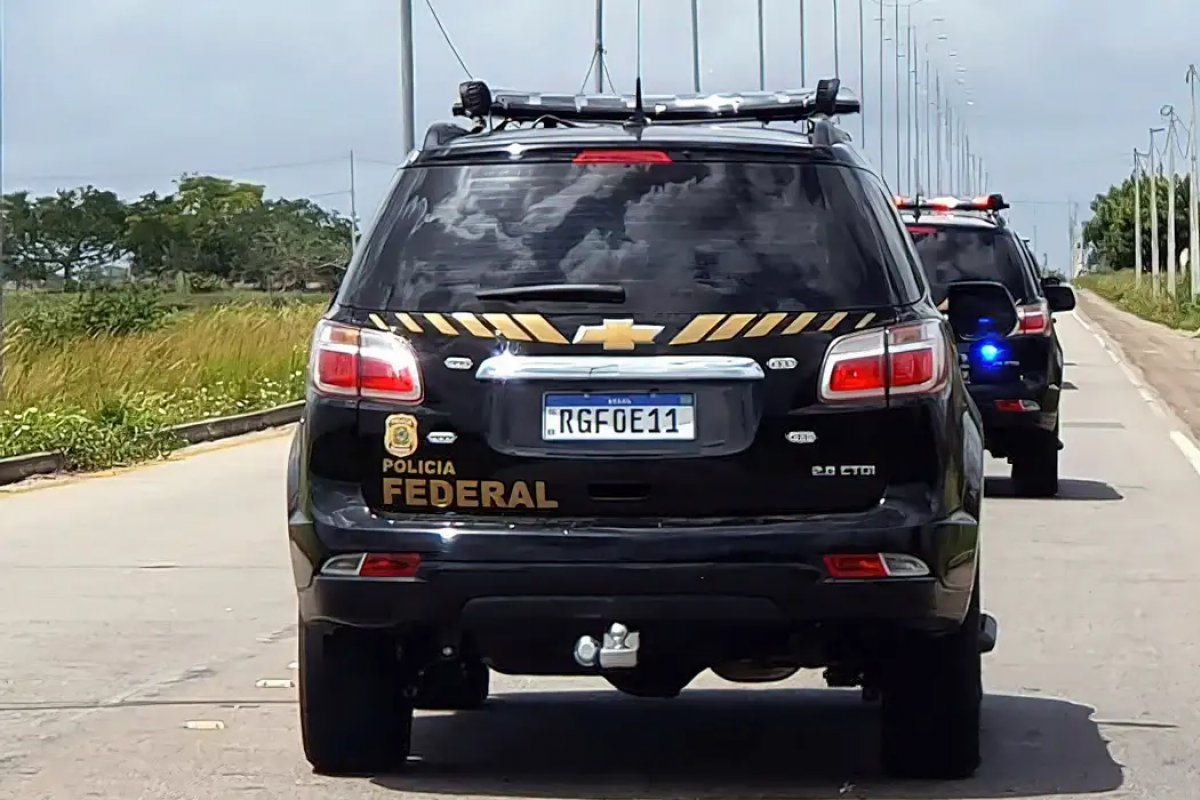 PF deflagra ação contra o tráfico internacional de drogas em quatro estados do Brasil