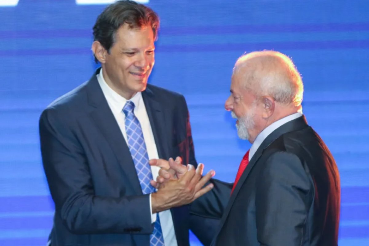 Decisão de contingenciar gastos gera embate no governo e preocupação com TCU