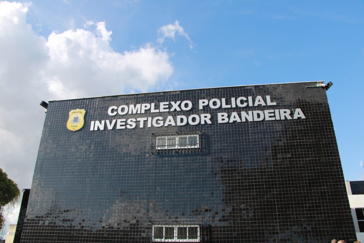 Suspeito de assassinato tem mandado de prisão cumprindo em Feira de Santana