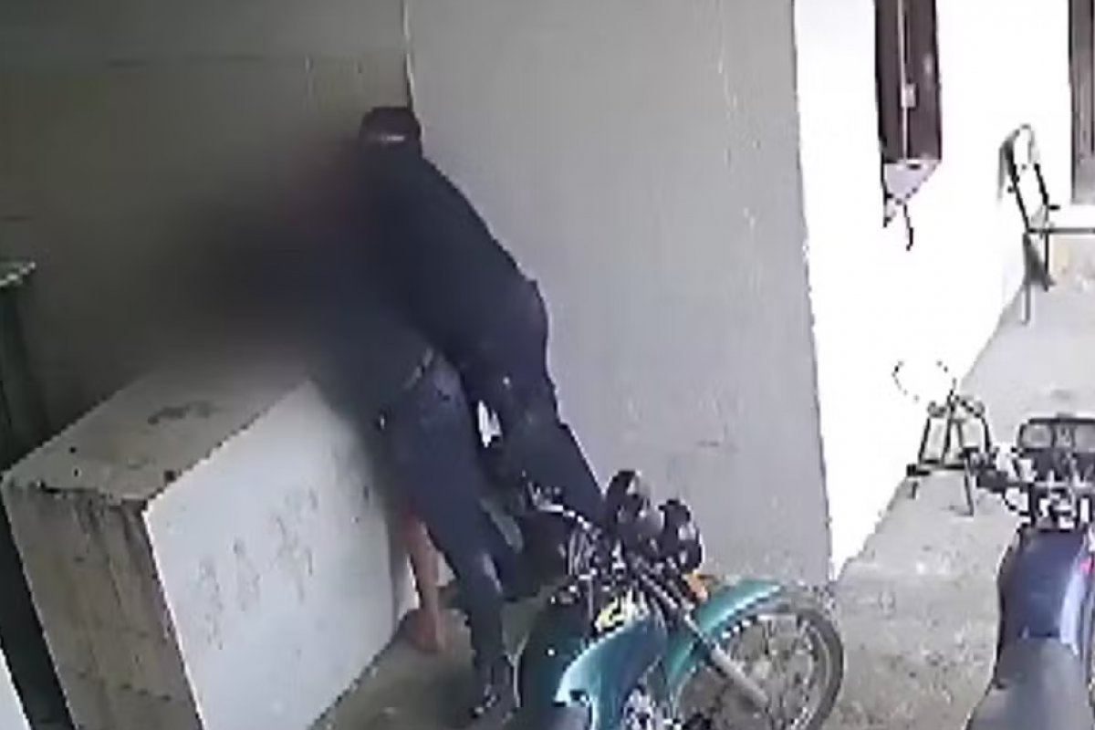 Adolescente agredido por guardas municipais recebe alta após cinco dias internado na Bahia