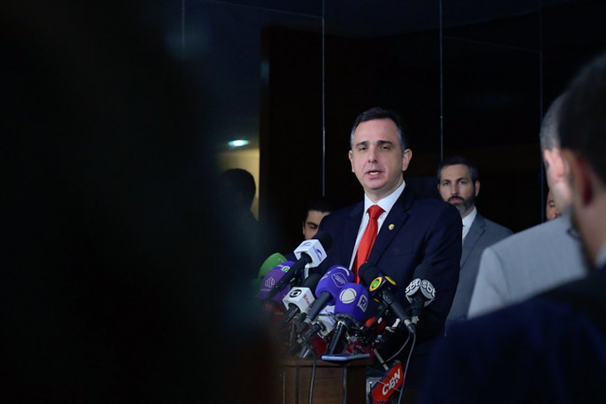 Pacheco apresenta projeto para resolver dívidas dos estados