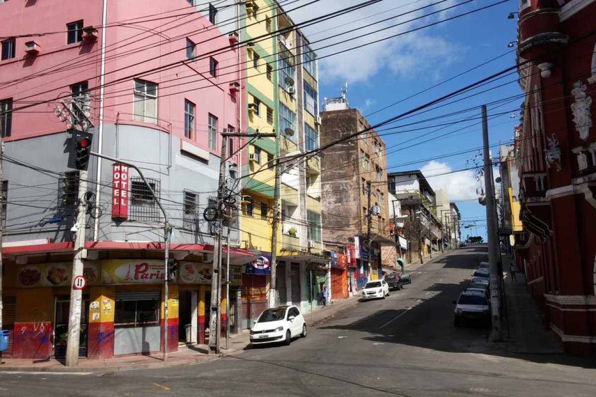 Turista colombiano é esfaqueado após reagir a assalto no Centro Histórico de Salvador