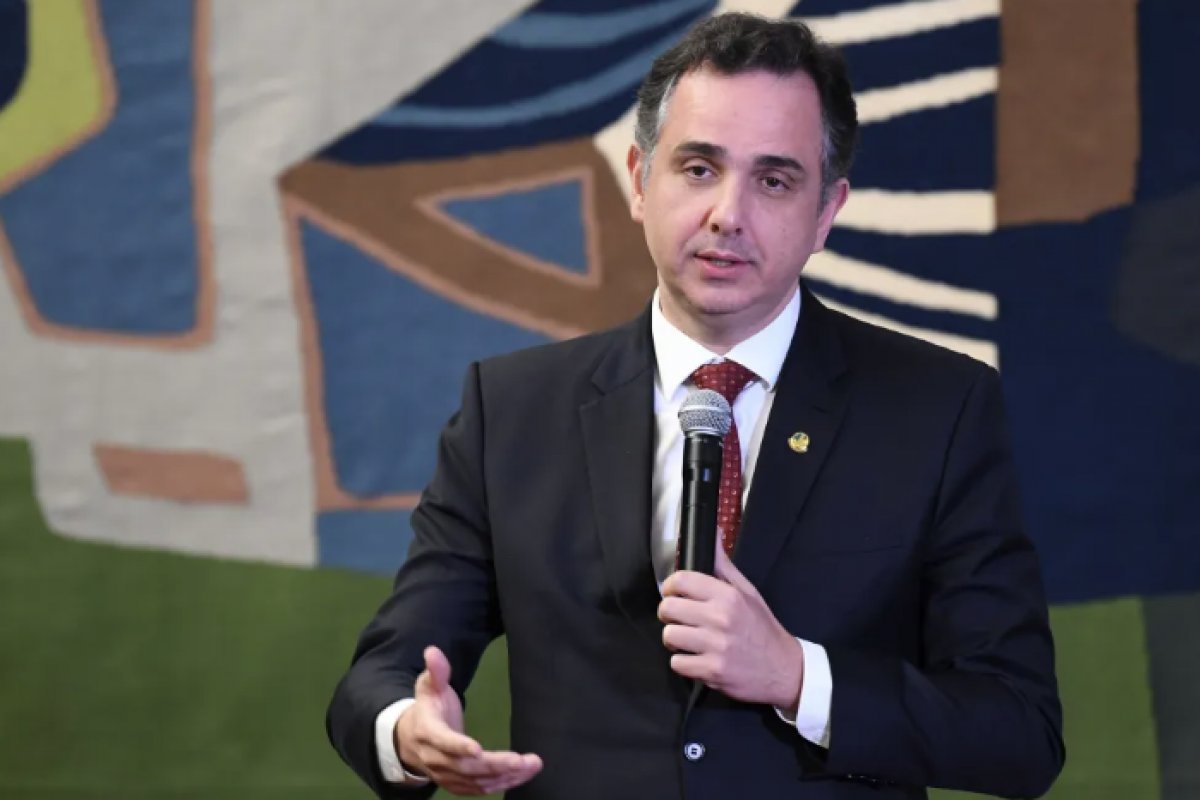 Pacheco condena tentativa de golpe na Bolívia 2 semanas após episódio