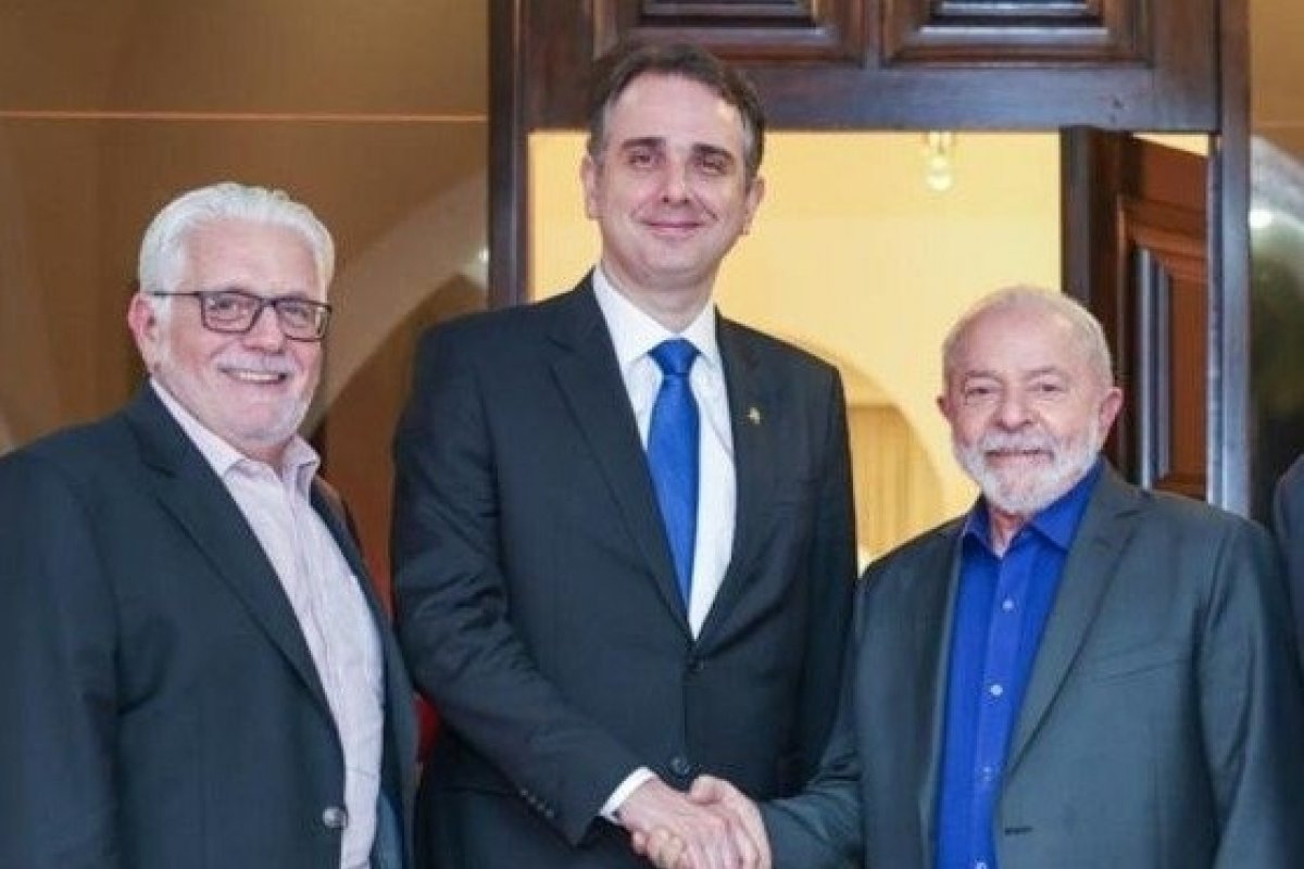 Lula se reúne com Pacheco e Jaques Wagner para discutir desoneração
