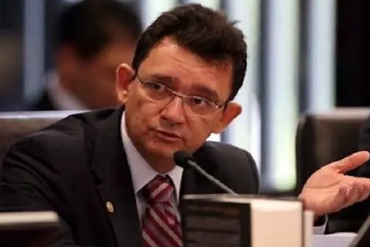 Após divergir de Aras, coordenador da Lava Jato pede dispensa do cargo