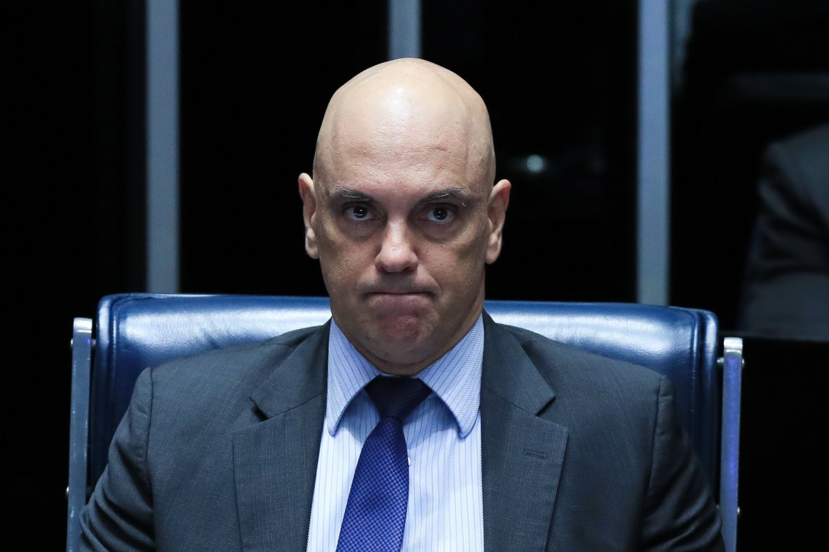 Investigados por 'Abin paralela' discutiram tiro na cabeça de Moraes, diz PF