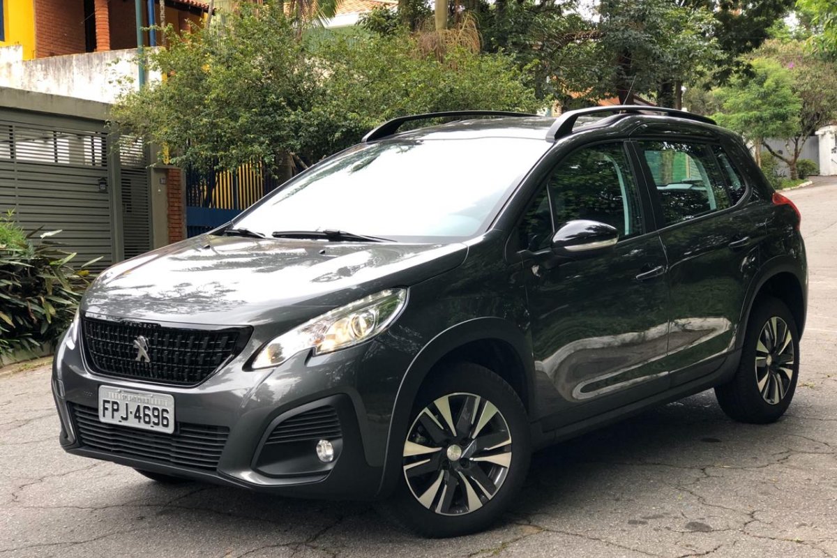 Avaliamos o Peugeot 2008 THP Griffe automático