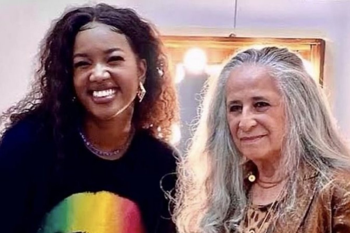 Iza recebe apoio de Maria Bethânia após expor traição de namorado