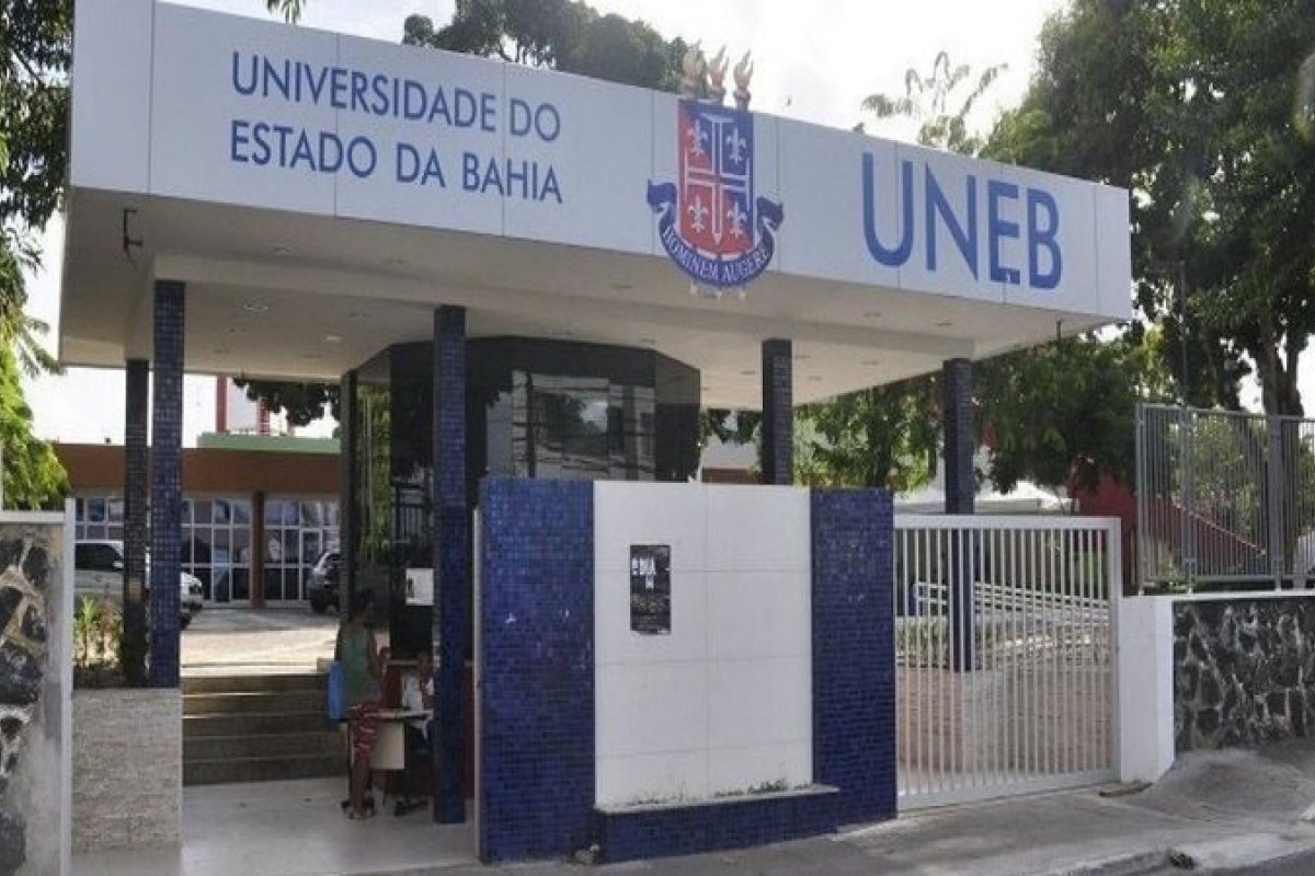 UNEB: disponibiliza vagas para cursos de idiomas a preços populares