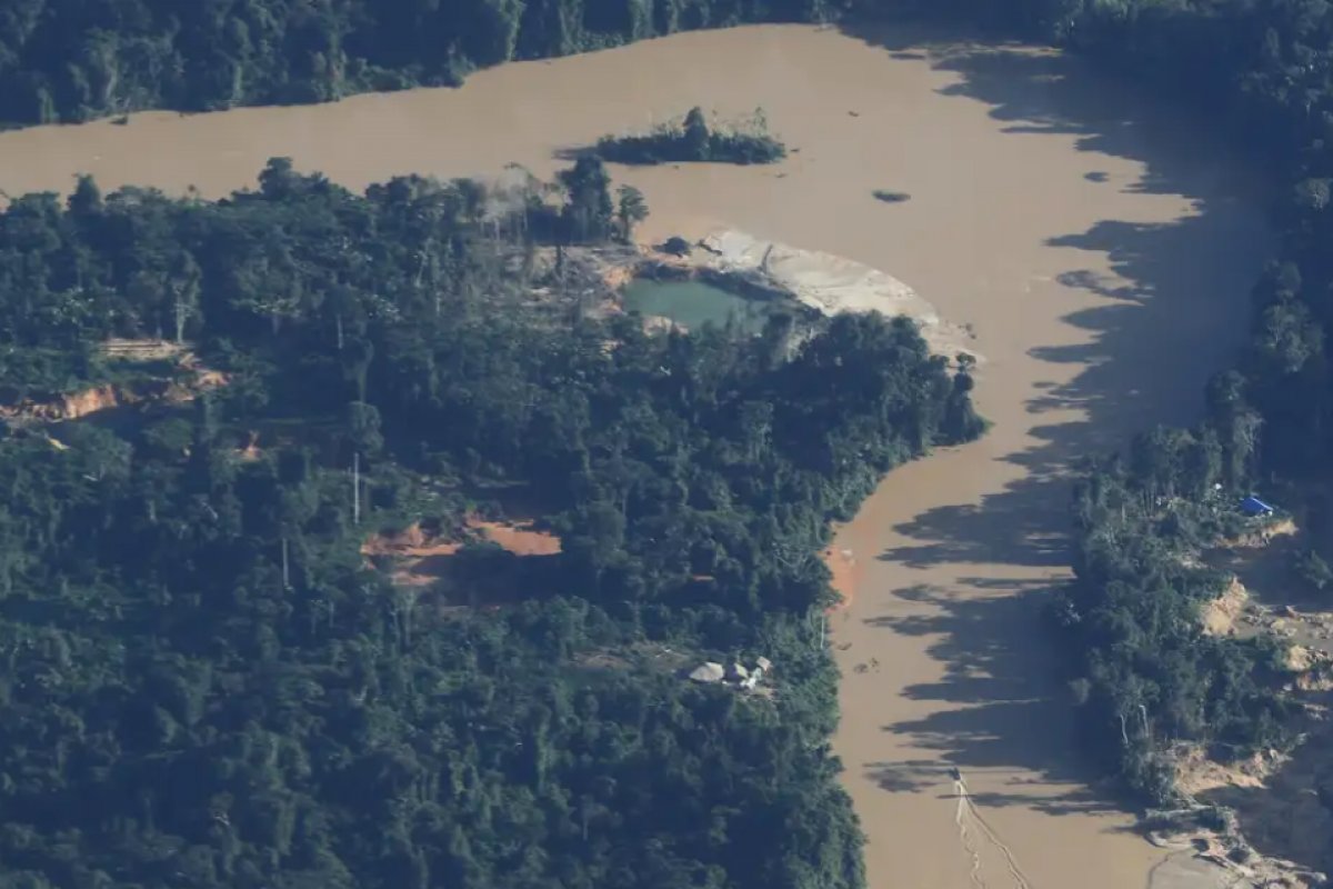 Extremos de seca e cheia se intensificam na amazônia, e cientistas sugerem cisternas como no semiárido