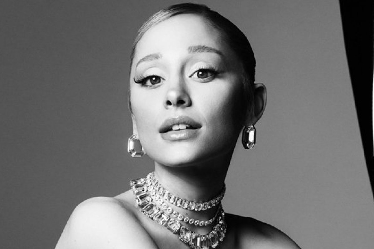 Ariana Grande é a nova embaixadora da Swarovski!